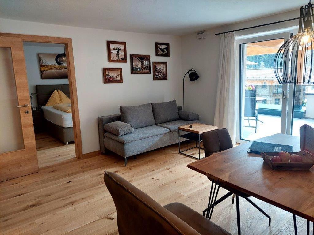 Sonnenseite Filzmoos Apartment Exterior photo